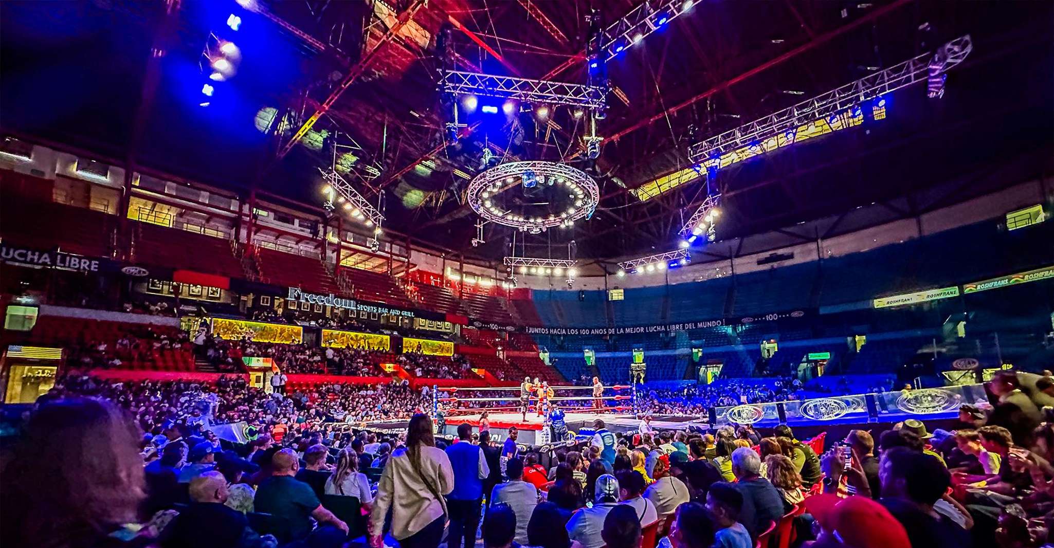 Mexico City: Lucha Libre Show, Walking Tour & Tequila — photo 3