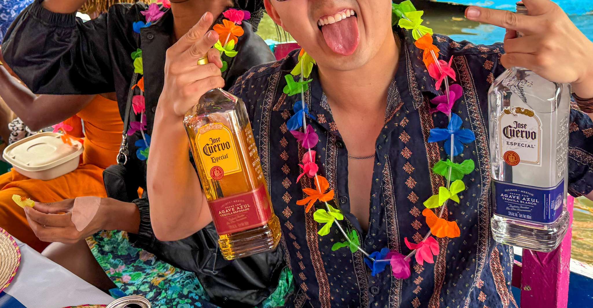 Xochimilco: Tequila tasting (unlimited) and a cultural party on a boat — photo 17