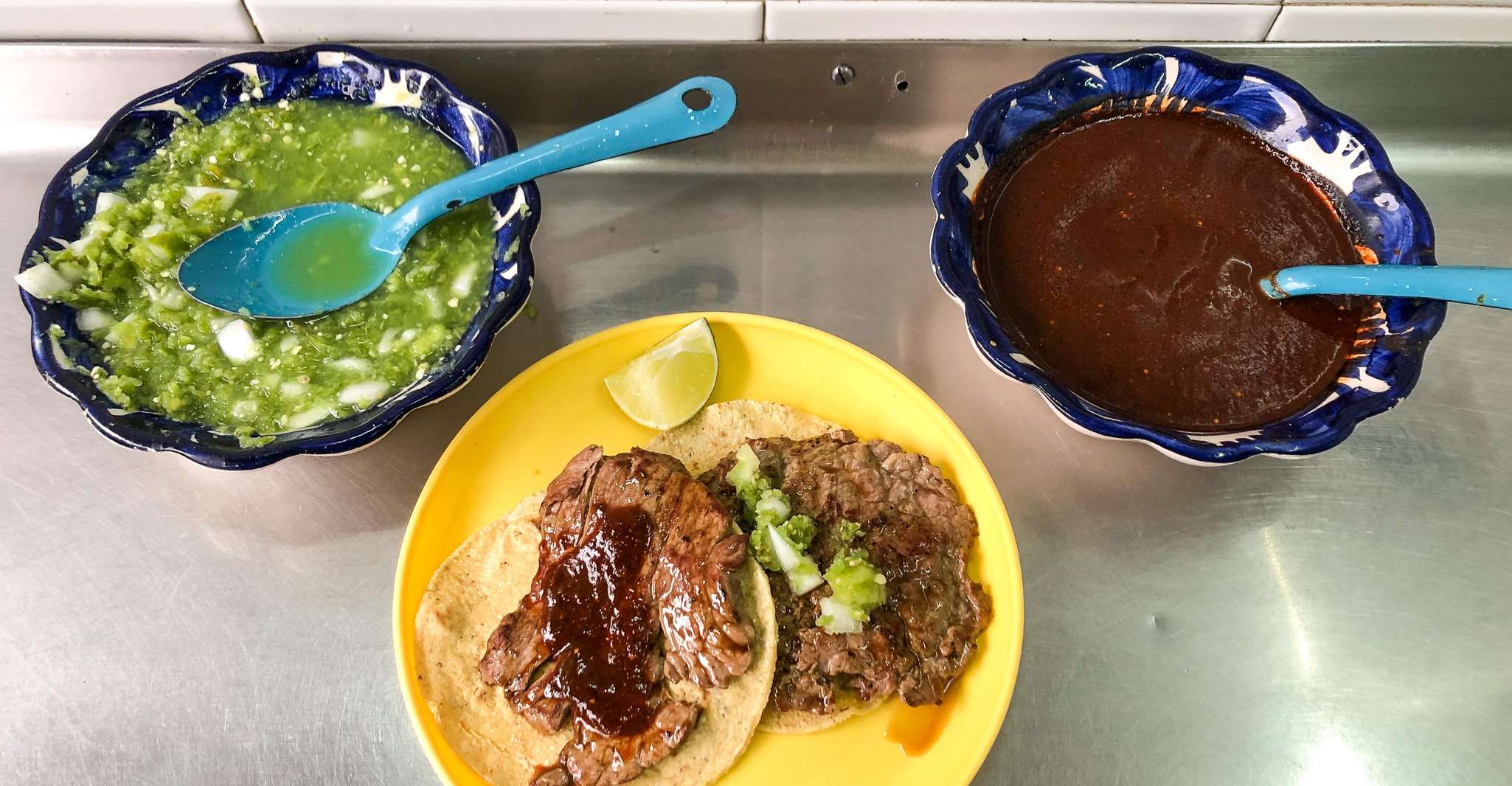 Mexico City: Tacos & Mezcal Night Food Tour