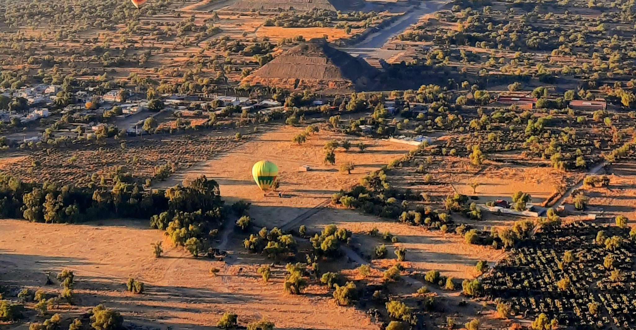 CDMX: Teotihuacan Hot Air Balloon with Breakfast — photo 11