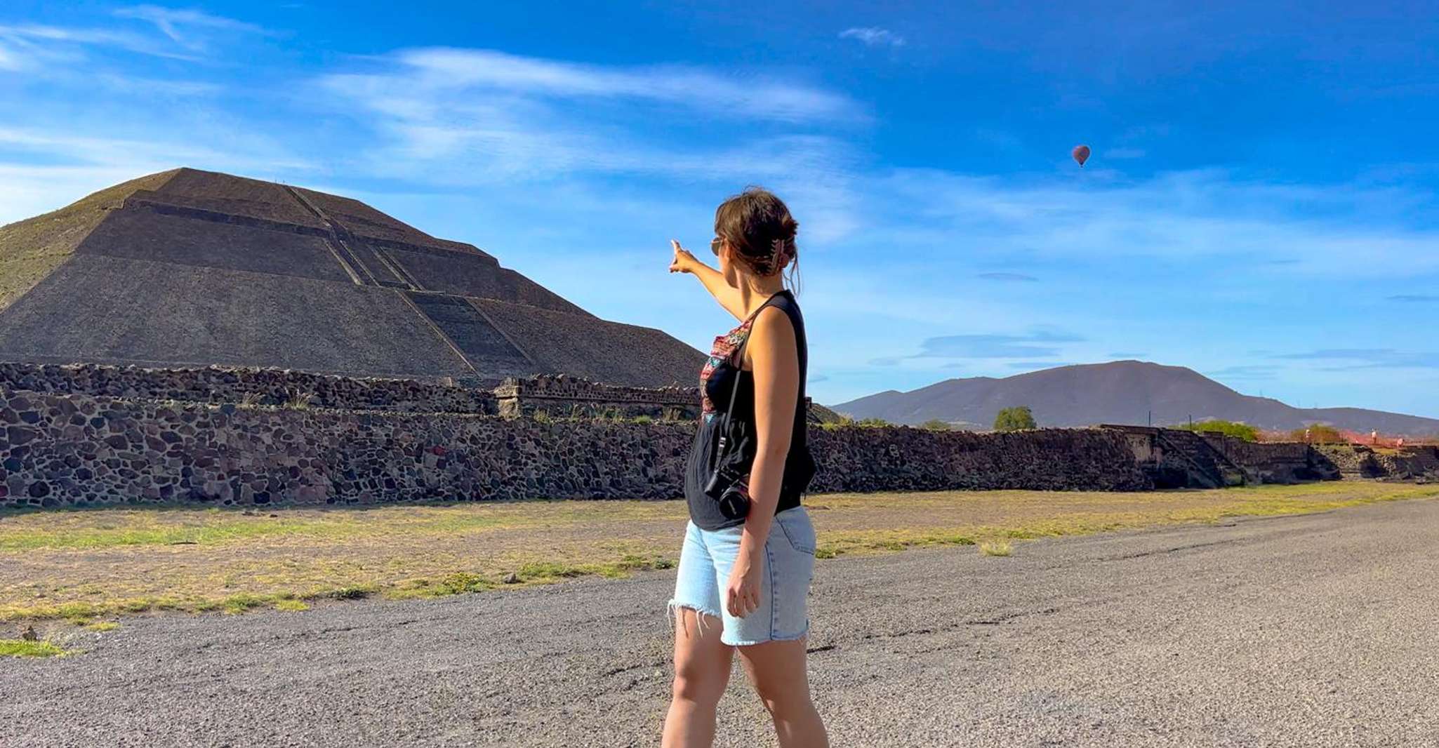 Mexico City: Teotihuacan & Guadalupe Shrine Tour with Lunch — photo 11